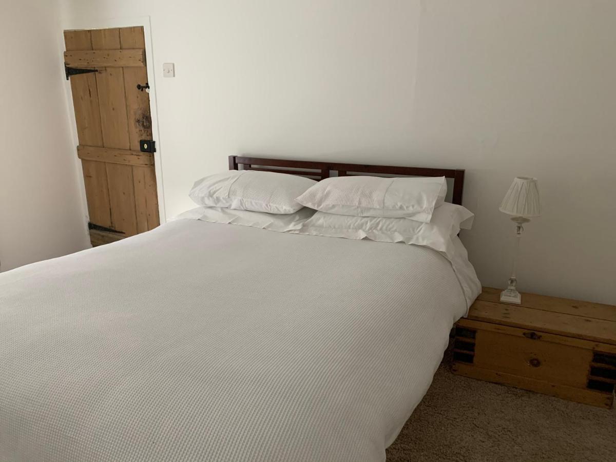 Bell Cottage Mildenhall Dış mekan fotoğraf