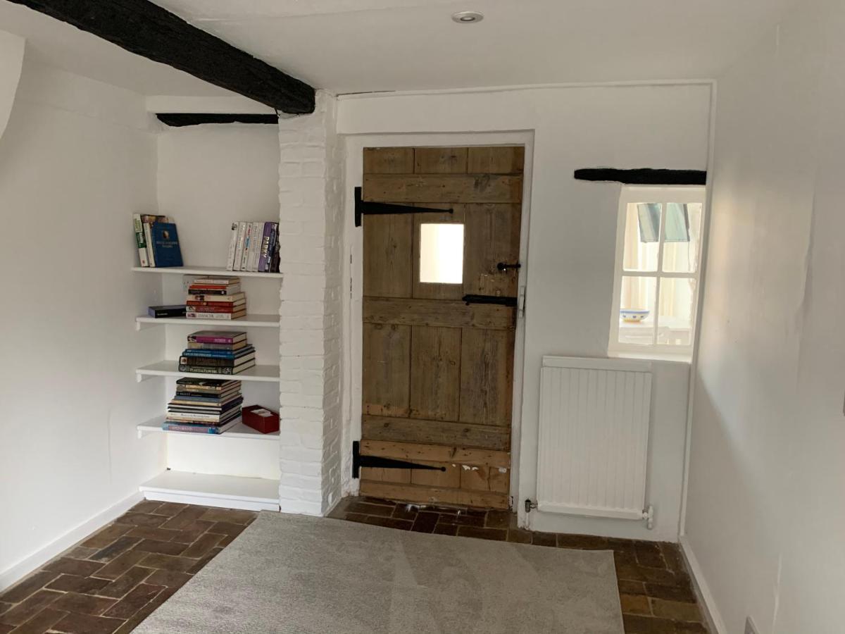 Bell Cottage Mildenhall Dış mekan fotoğraf