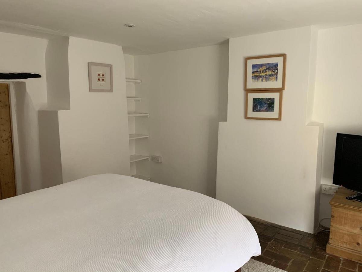 Bell Cottage Mildenhall Dış mekan fotoğraf